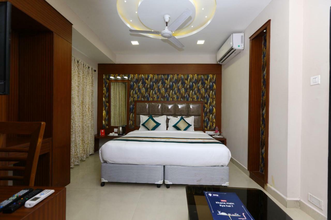 Hotel Oyo Flagship 486 Nungambakkam-Greams Road-Apollo Hospital Chennai Zewnętrze zdjęcie