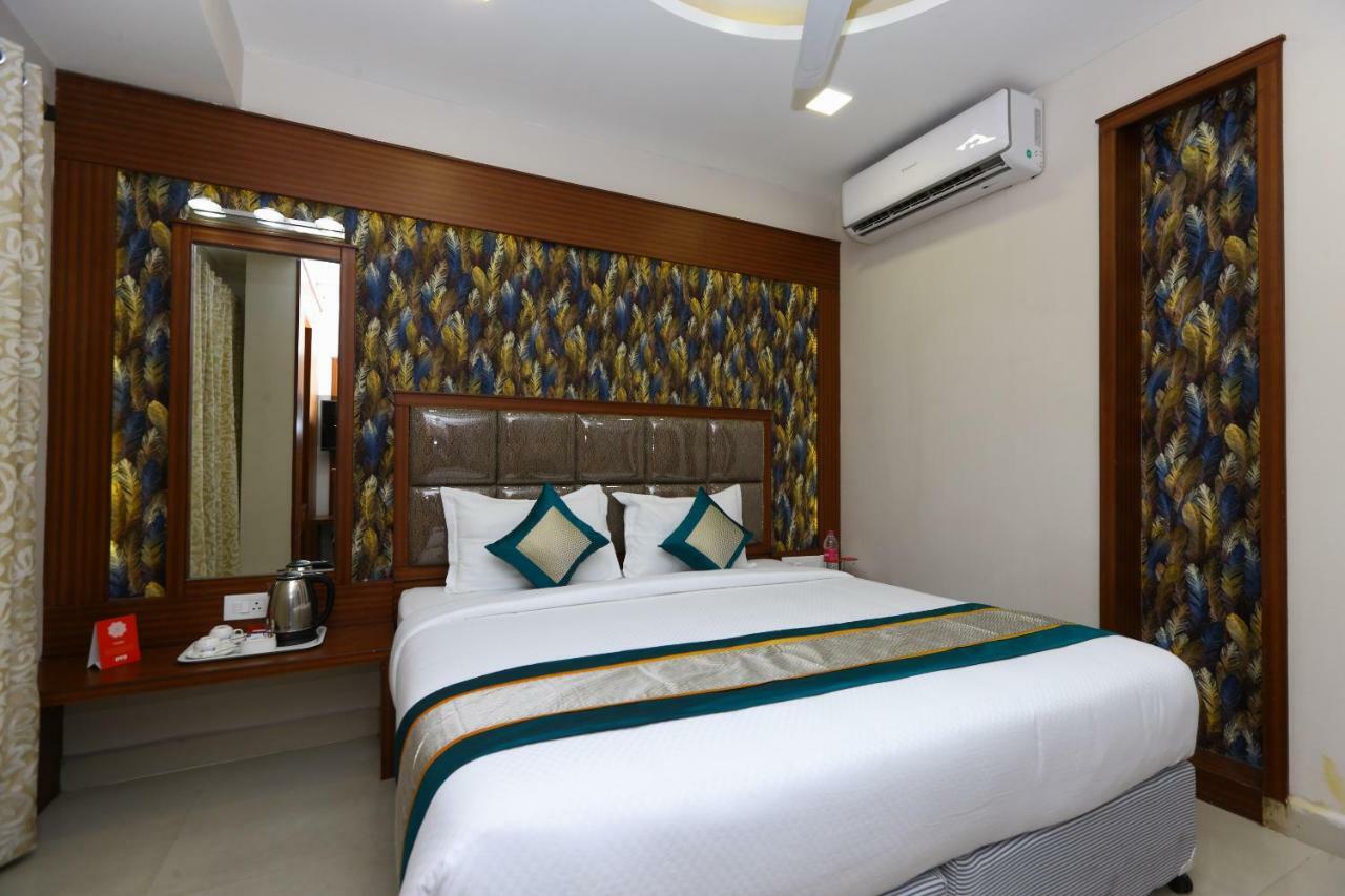 Hotel Oyo Flagship 486 Nungambakkam-Greams Road-Apollo Hospital Chennai Zewnętrze zdjęcie