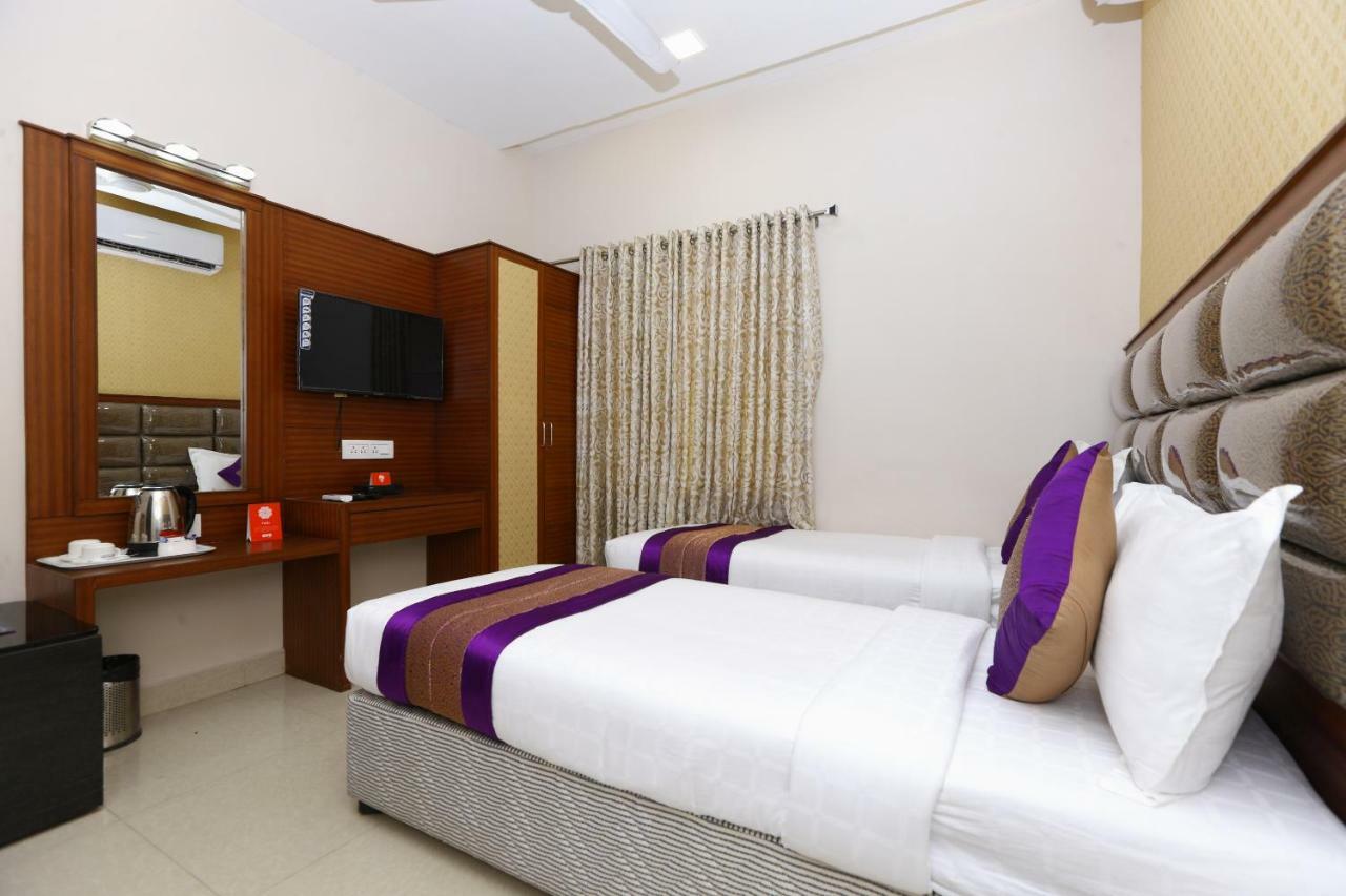 Hotel Oyo Flagship 486 Nungambakkam-Greams Road-Apollo Hospital Chennai Zewnętrze zdjęcie