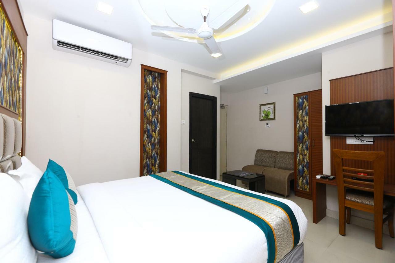 Hotel Oyo Flagship 486 Nungambakkam-Greams Road-Apollo Hospital Chennai Zewnętrze zdjęcie